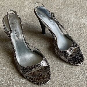Enzo Angiolini Metallic Snakeskin Heels Size 8 M